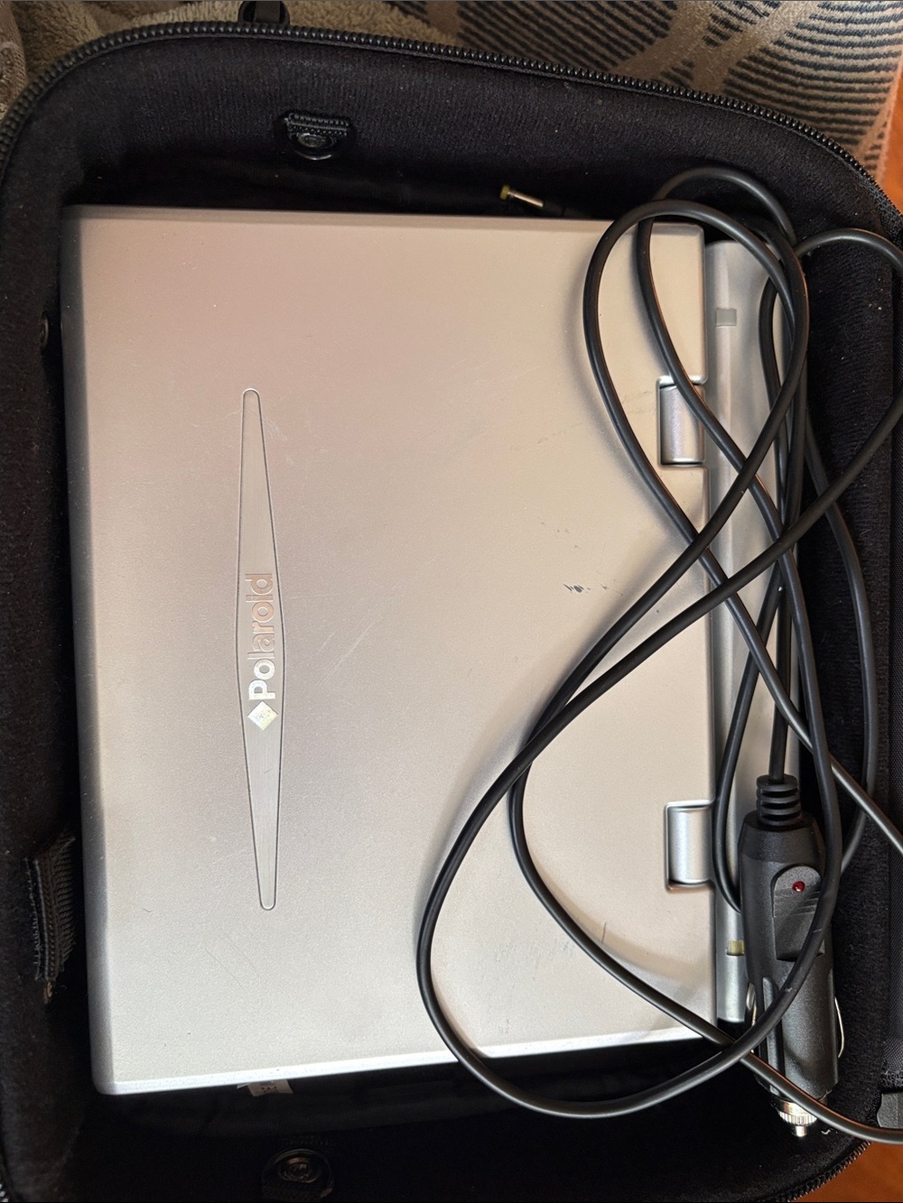 Polaroid Silver Portable DVD PLAYER with Power Cable